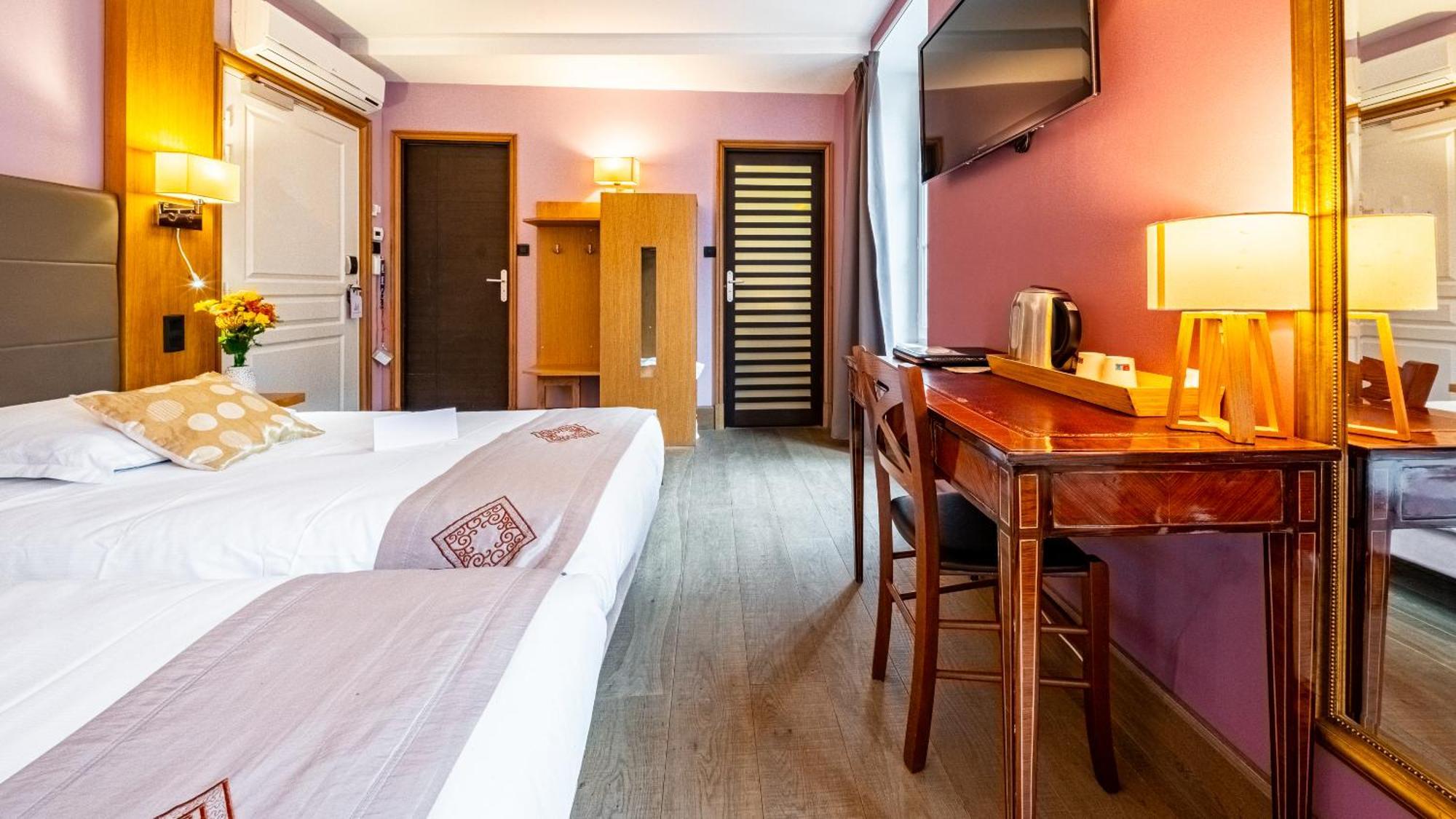 Relais De La Cote D'or 3*