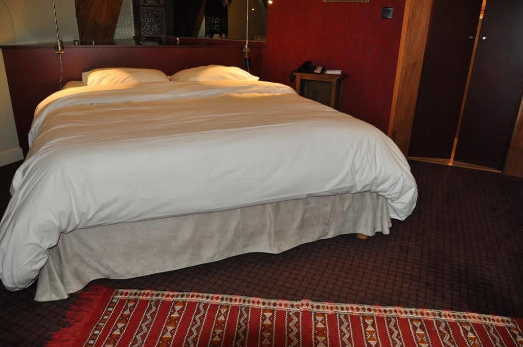 Relais De La Cote D'or Hotel 3*